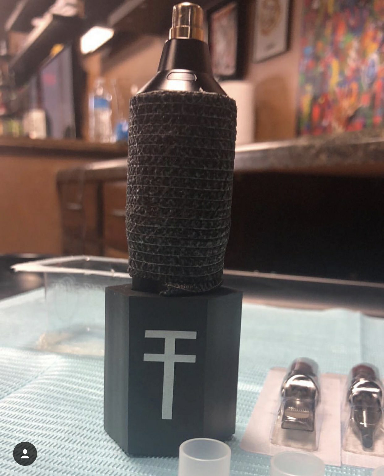 Bandaj adeziv pentru tatuaj